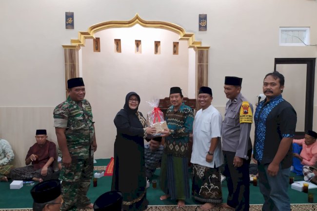 Tarling Bersama Forkopincam Kecamatan Kalikotes di Mushola Zam-zam