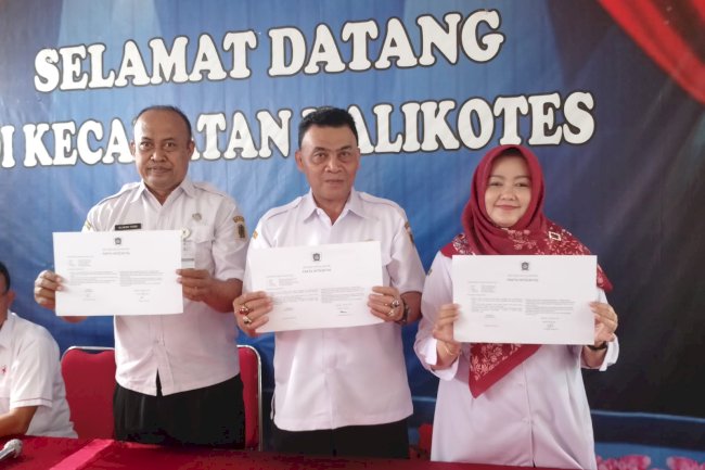 Penandatangan Pakta Integritas bagi Pejabat Baru