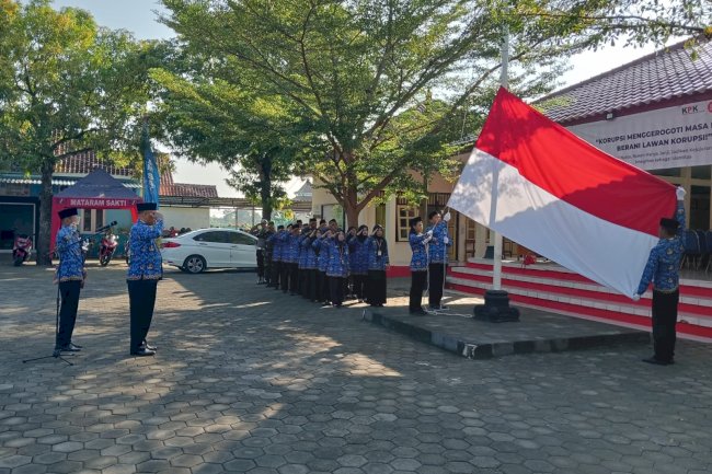 Upacara Hari Kebangkitan Nasional ke 116 Kecamatan Kalikotes