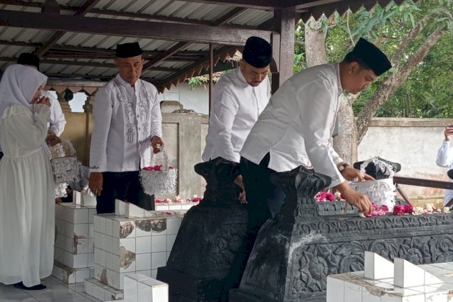 Ziarah ke Makan Bupati Pertama Kabupaten Klaten