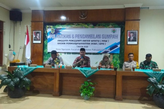 Pelantikan dan Pengambilan Sumpah  Anggota Pengganti Antar Waktu BPD Desa Ngemplak