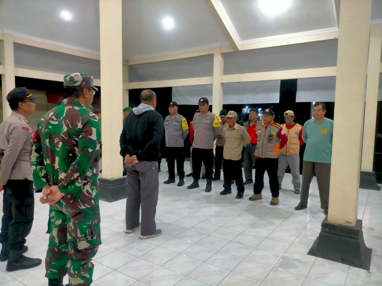 Pengamanan Malam Tahun Baru di Kecamatan Kalikotes