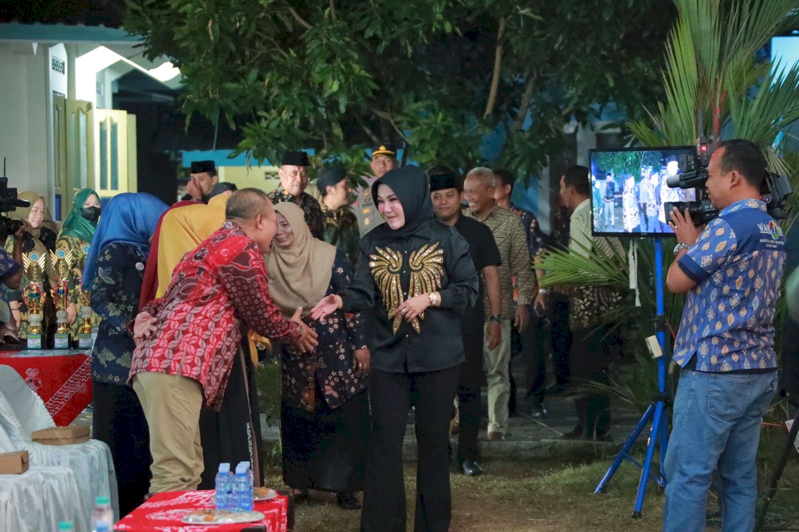 Pegelaran Wayang Kulit dalam rangka Hari Jadi Klaten Ke-220 dan HUT RI Ke-79 tingkat Kecamatan Kalikotes Tahun 2024