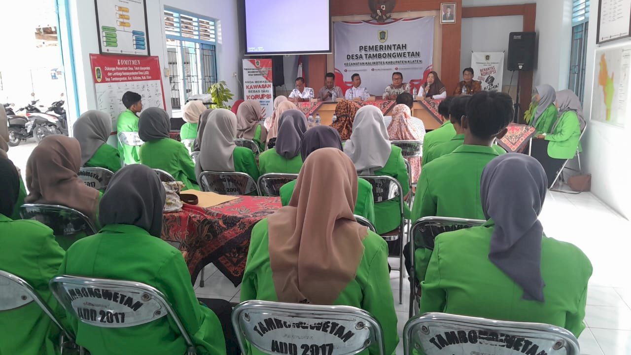Penerimaan Mahasiswa KKN UIN Surakarta di Desa Tambongwetan