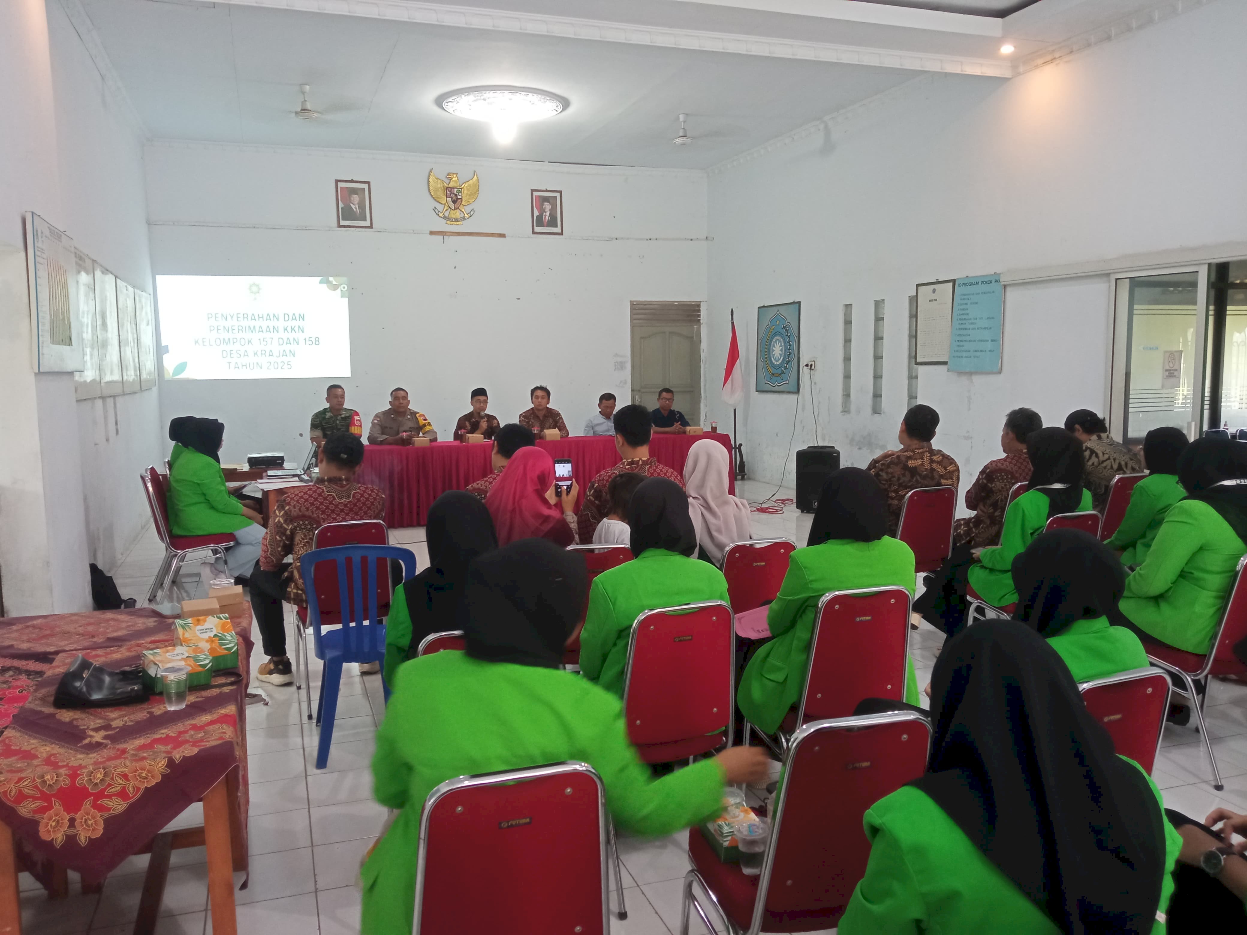 Penerimaan Mahasiswa KKN UIN Surakarta di Desa Krajan