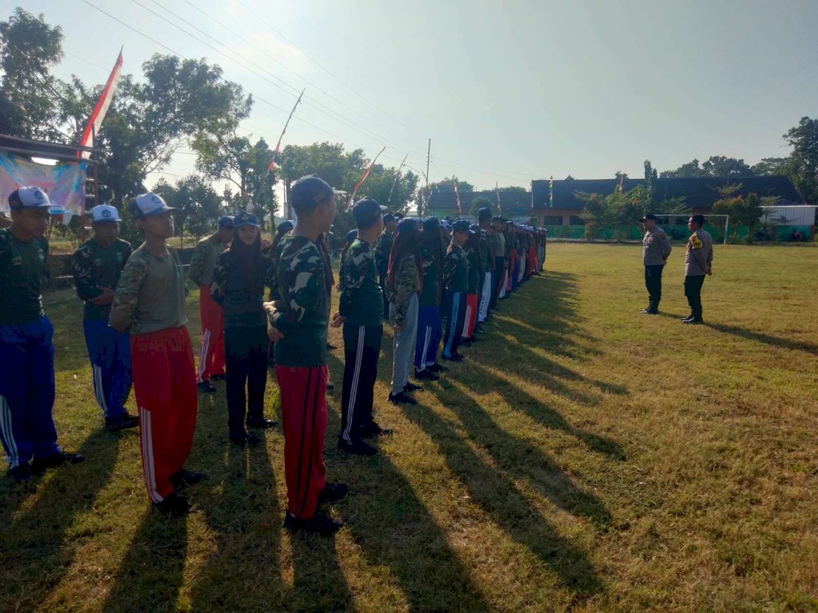 Pelatihan Paskibra di Lapangan Desa Ngemplak