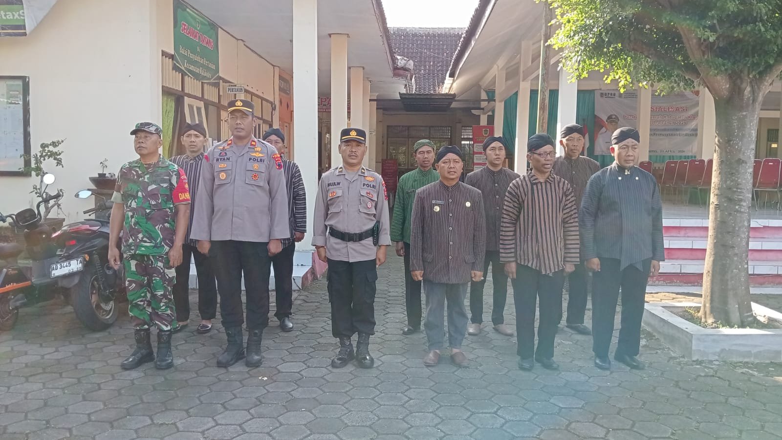 Upacara Peringatan Hari Kartini Ke-147 Kecamatan Kalikotes