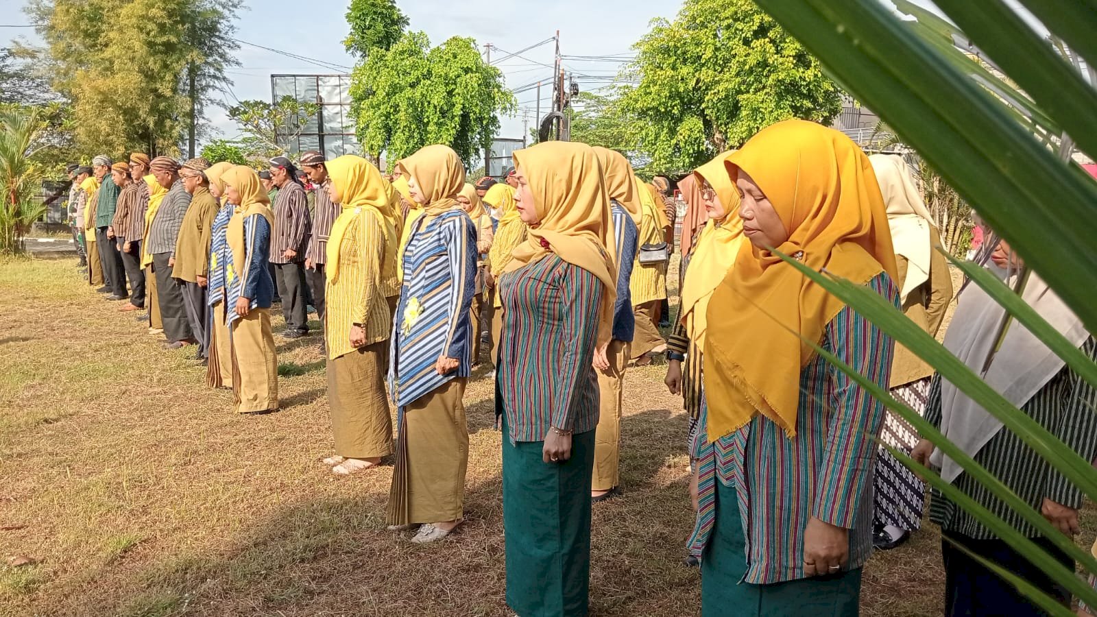 Upacara Peringatan Hari Kartini Ke-147 Kecamatan Kalikotes