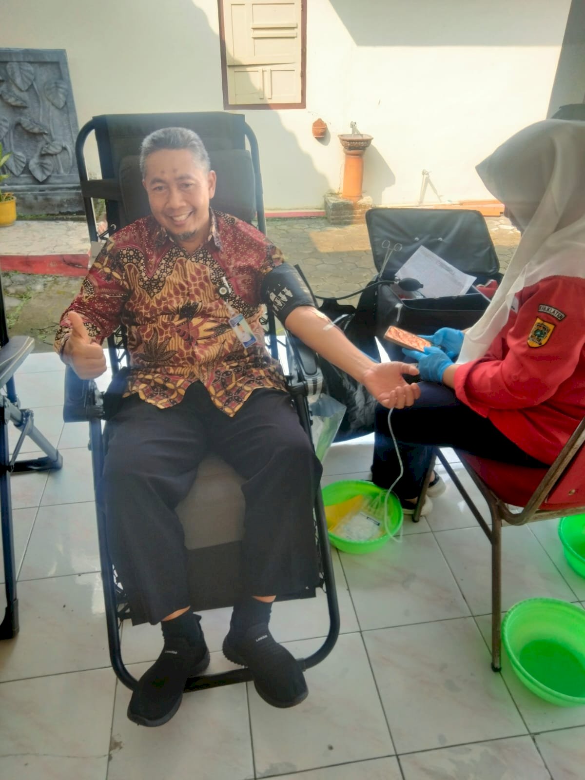 Giat Donor Darah PMI Kecamatan Kalikotes di Pendopo Kecamatan Kalikotes