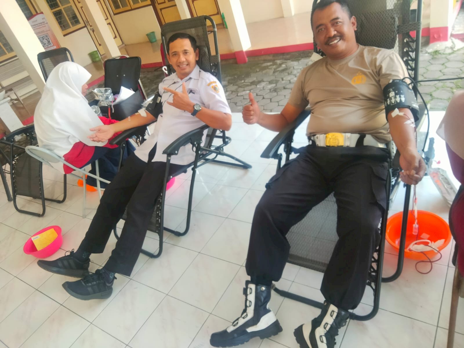 Giat Donor Darah PMI Kecamatan Kalikotes di Pendopo Kecamatan Kalikotes