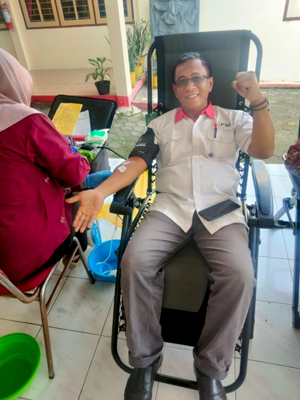 Giat Donor Darah PMI Kecamatan Kalikotes di Pendopo Kecamatan Kalikotes